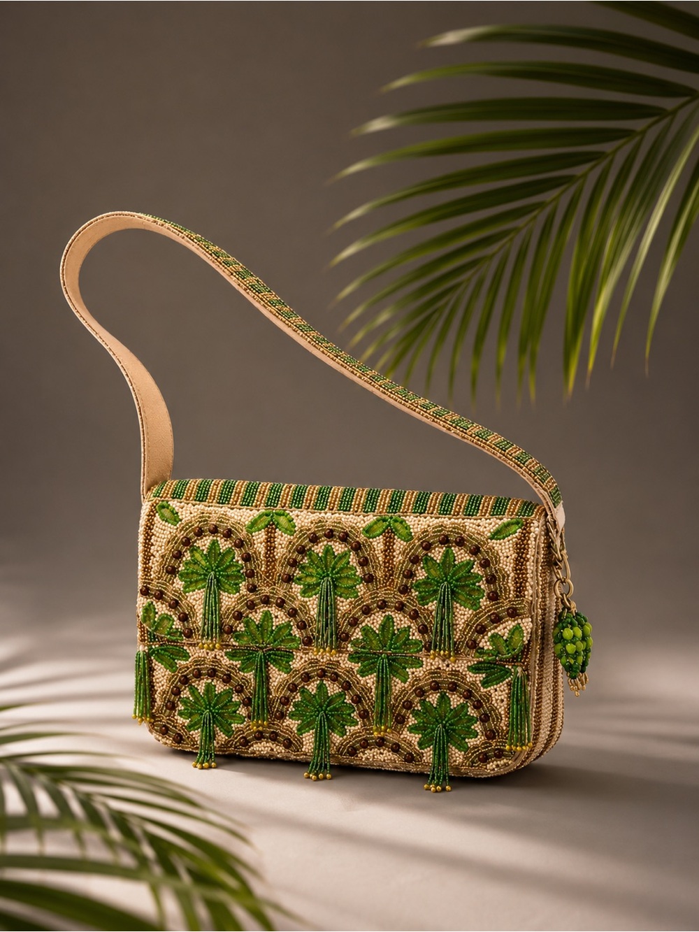 🌴New! Viral Hand-Beaded Green Palm Motif Shoulder Bag